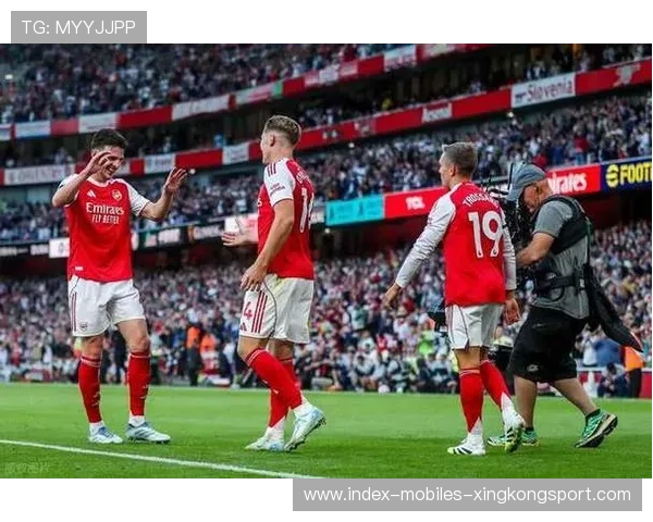 英超阿森纳边路插上连连命中,比分再拉开