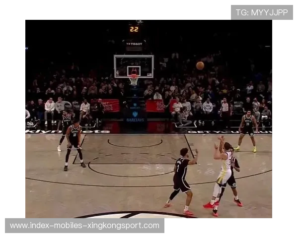 库里压哨上篮，勇士领先进入尾声